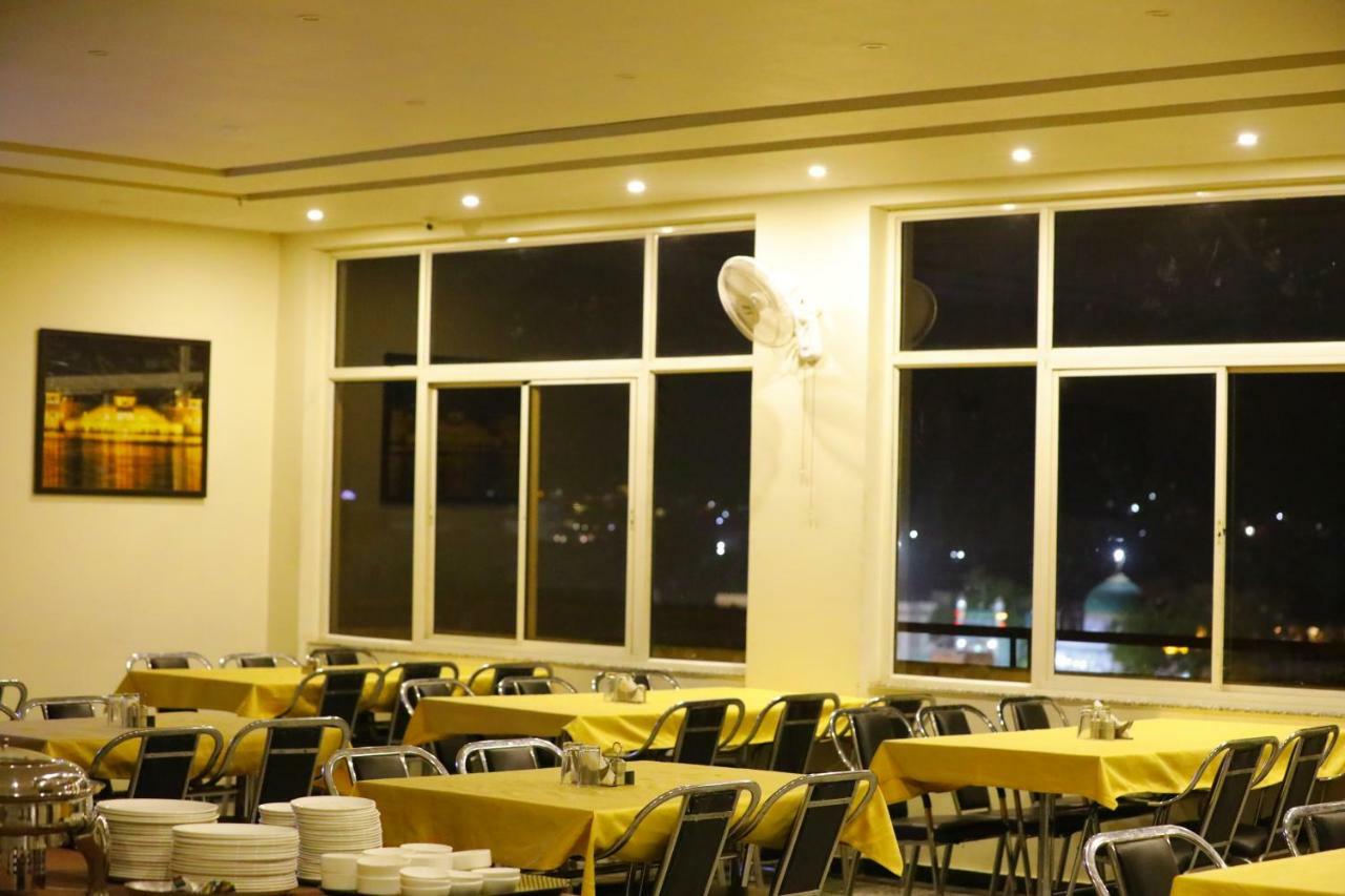 The Prime Hotel Jaipur Bagian luar foto