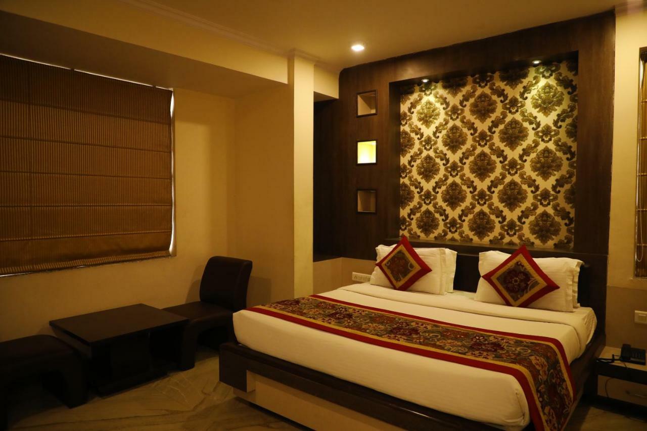 The Prime Hotel Jaipur Bagian luar foto