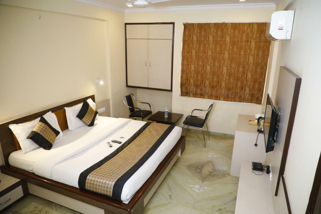 The Prime Hotel Jaipur Bagian luar foto