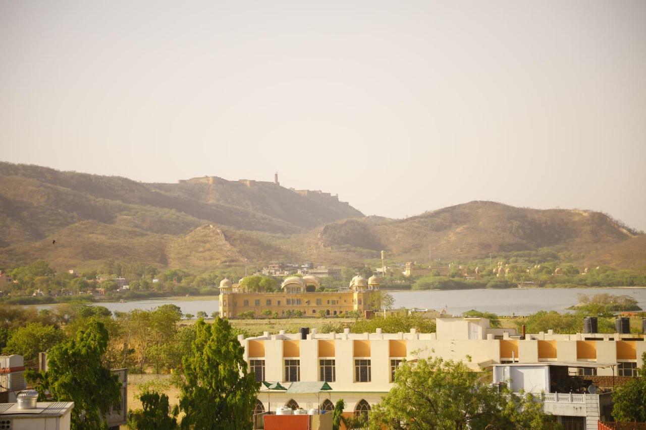 The Prime Hotel Jaipur Bagian luar foto